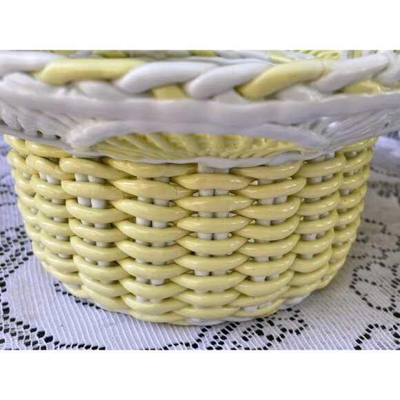 Vintage 1950s Porcelain Openwork Wicker Style Basket Yellow White - Picture 11 of 14